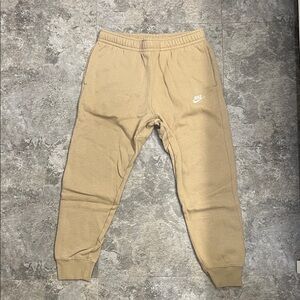 Men’s Nike Club Fleece Joggers (size Mens medium)